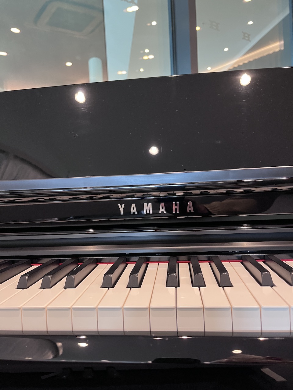 Piano YAMAHA CLAVINOVA CLP825PE